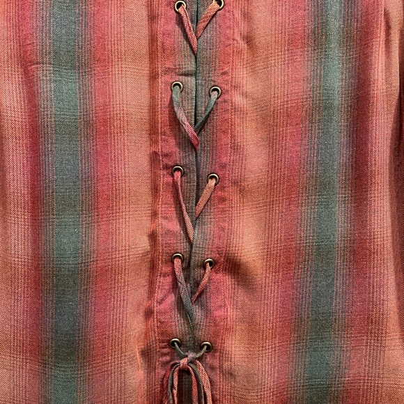 Anthropologie Cloth & Stone SZ M Red and Blue Plaid Lace Up Back Top! - Picture 6 of 12